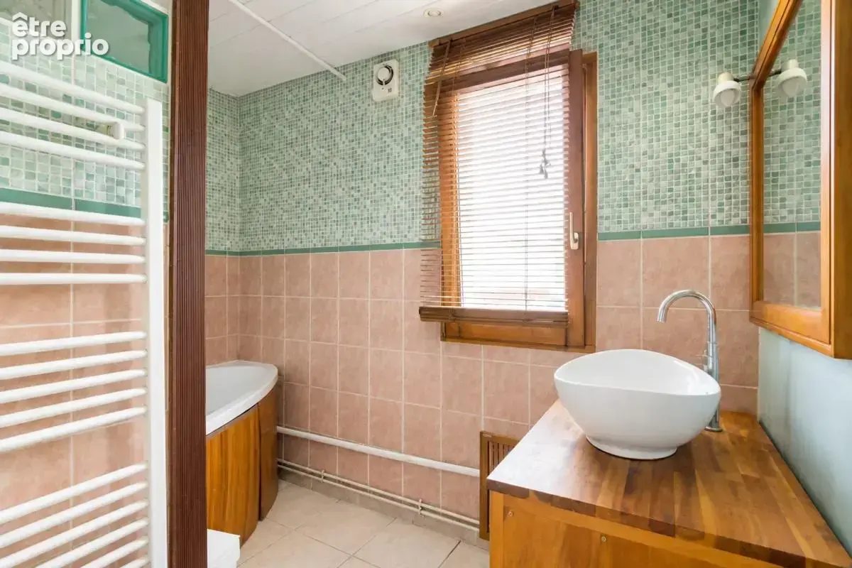 Maison de 7 pièces de 160 m² à Montreuil - photo 13
