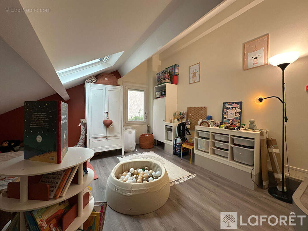 Maison à GIF-SUR-YVETTE