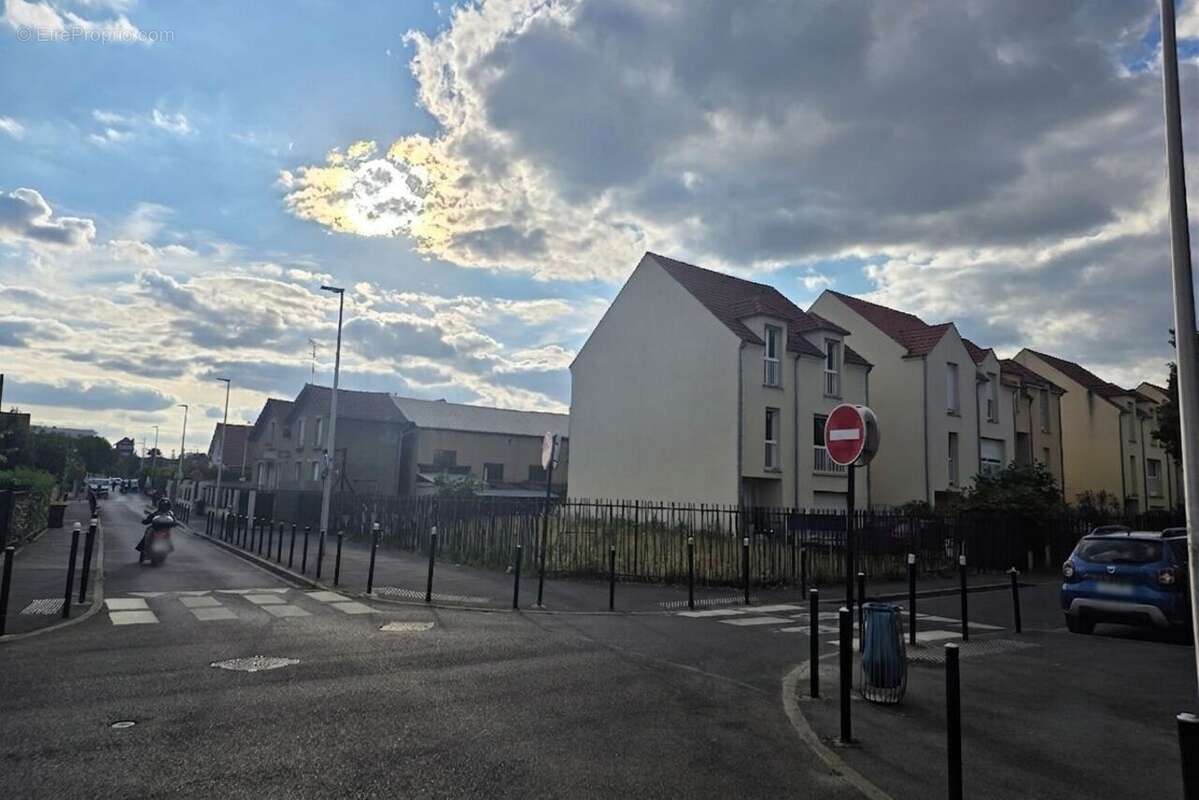 Appartement 42 m² à Valenton  - photo 7