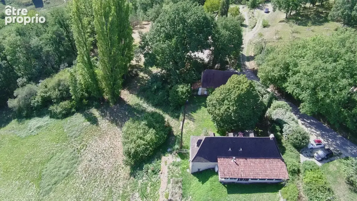 Charmante maison en pierre de 4 chambres avec grange et terrain - photo 16
