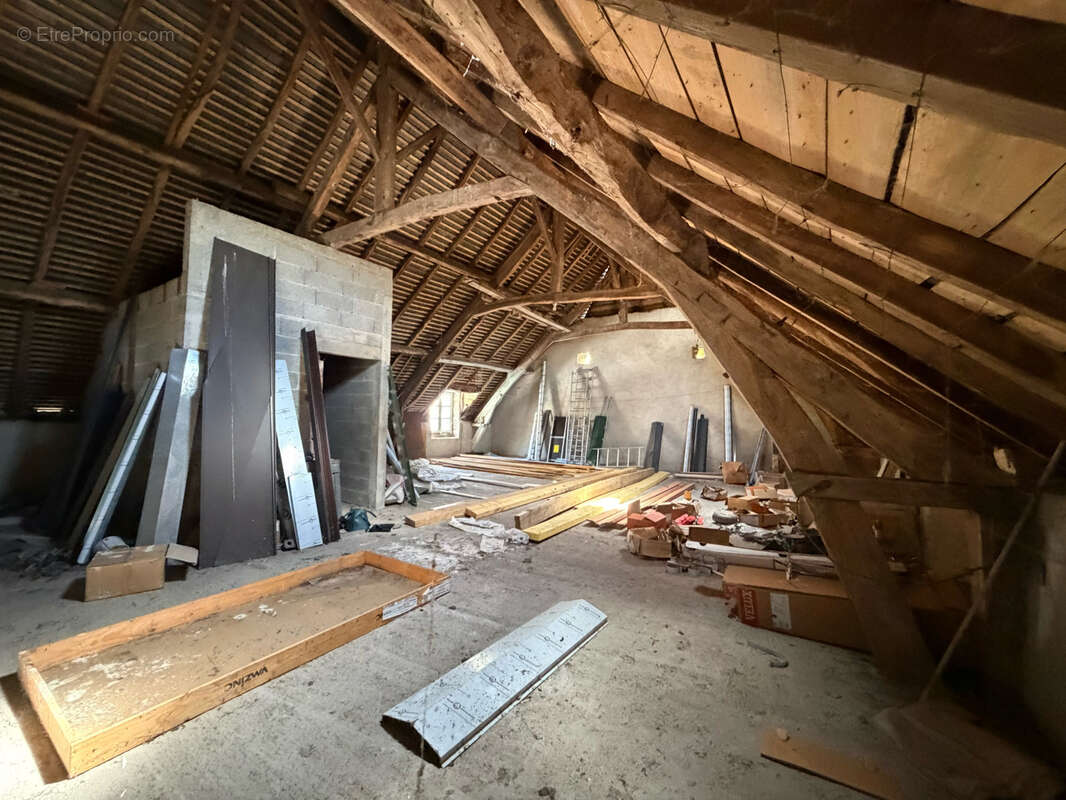 Autre à ALLASSAC