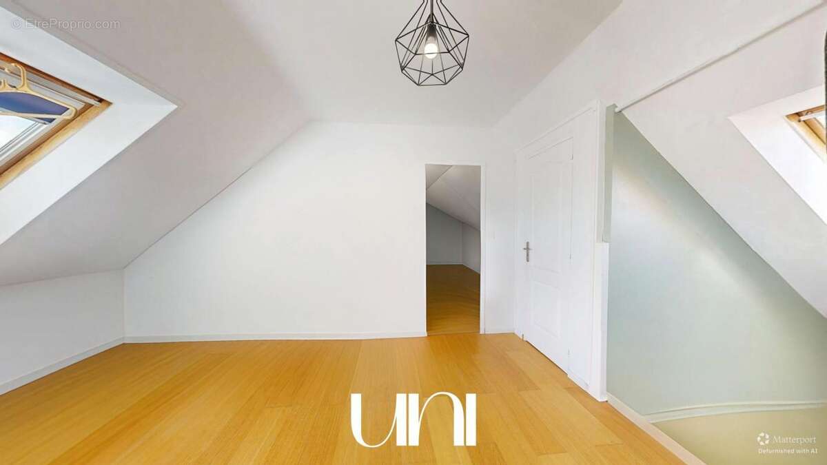 Maison à TOURVILLE-SUR-ODON