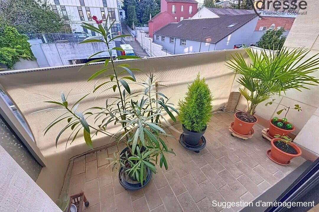 Appartement à SURESNES