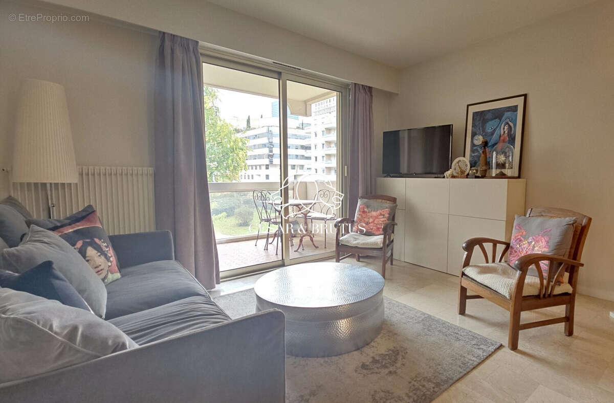 Appartement à LYON-6E