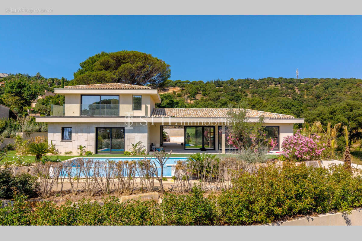 Maison à SAINTE-MAXIME