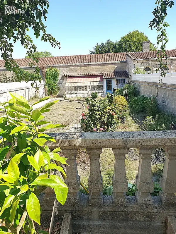 Maison à vendre 7 pièces ANGOULEME (16) Cartier L'HOUMEAU 4 chambre + garage + terrain - photo 3