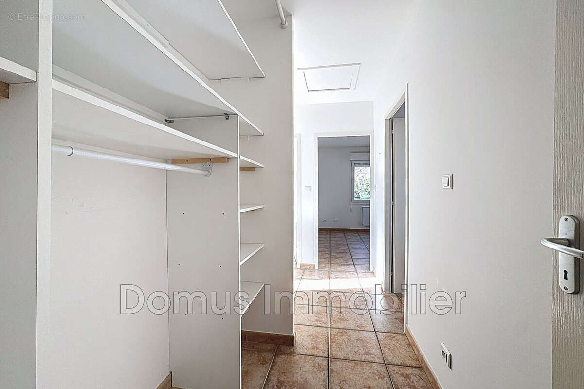 Maison à SAINT-SATURNIN-LES-AVIGNON