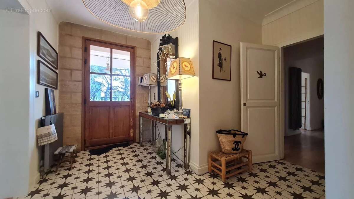 Maison à ROCHEFORT-DU-GARD