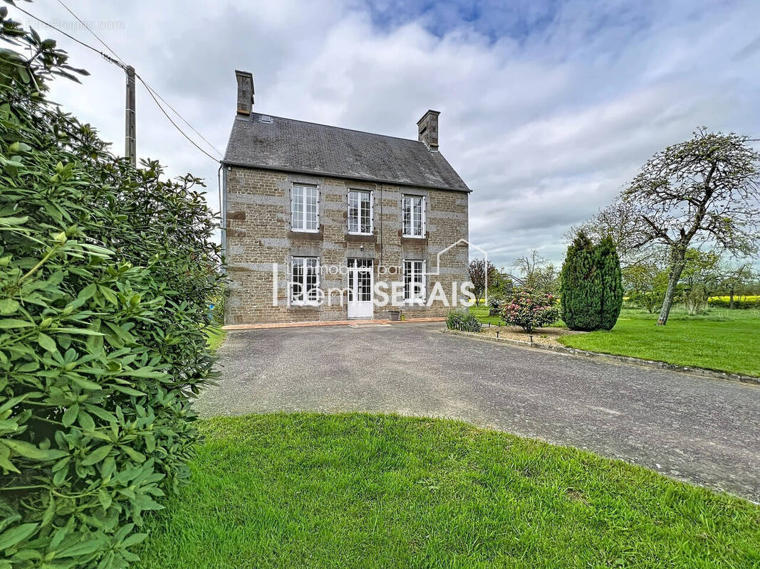 Maison à TINCHEBRAY