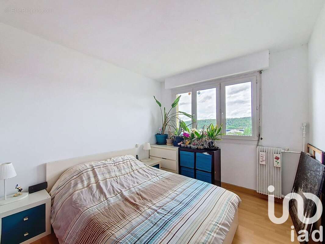 Appartement 60 m² à Petit-Couronne  - photo 7