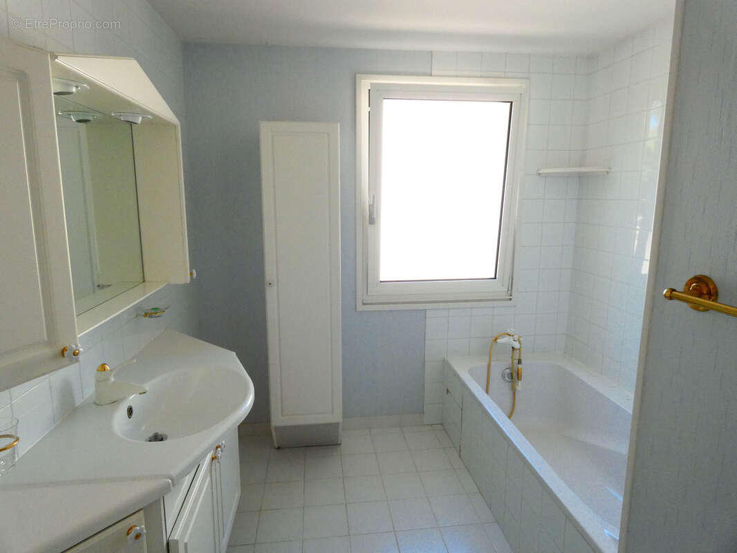 Maison à SAINT-FORT-SUR-GIRONDE