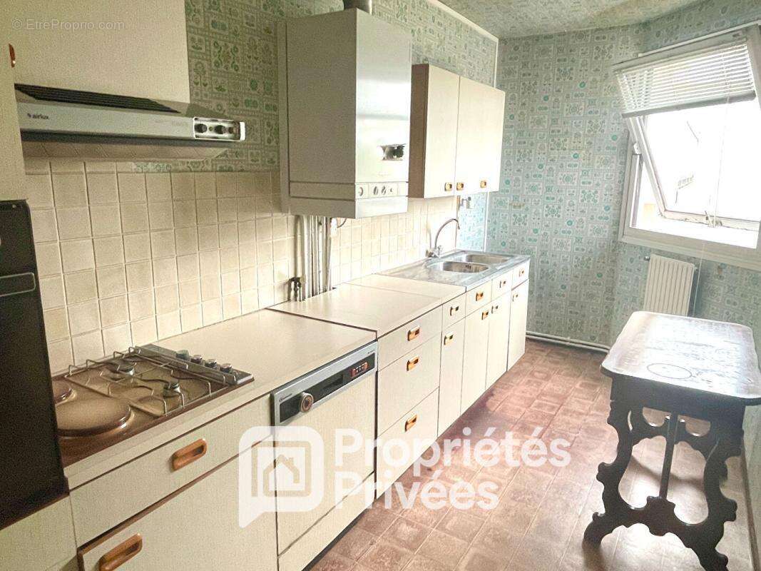 Appartement 69 m2, 3 pièces, balcon, cave, parking - photo 5