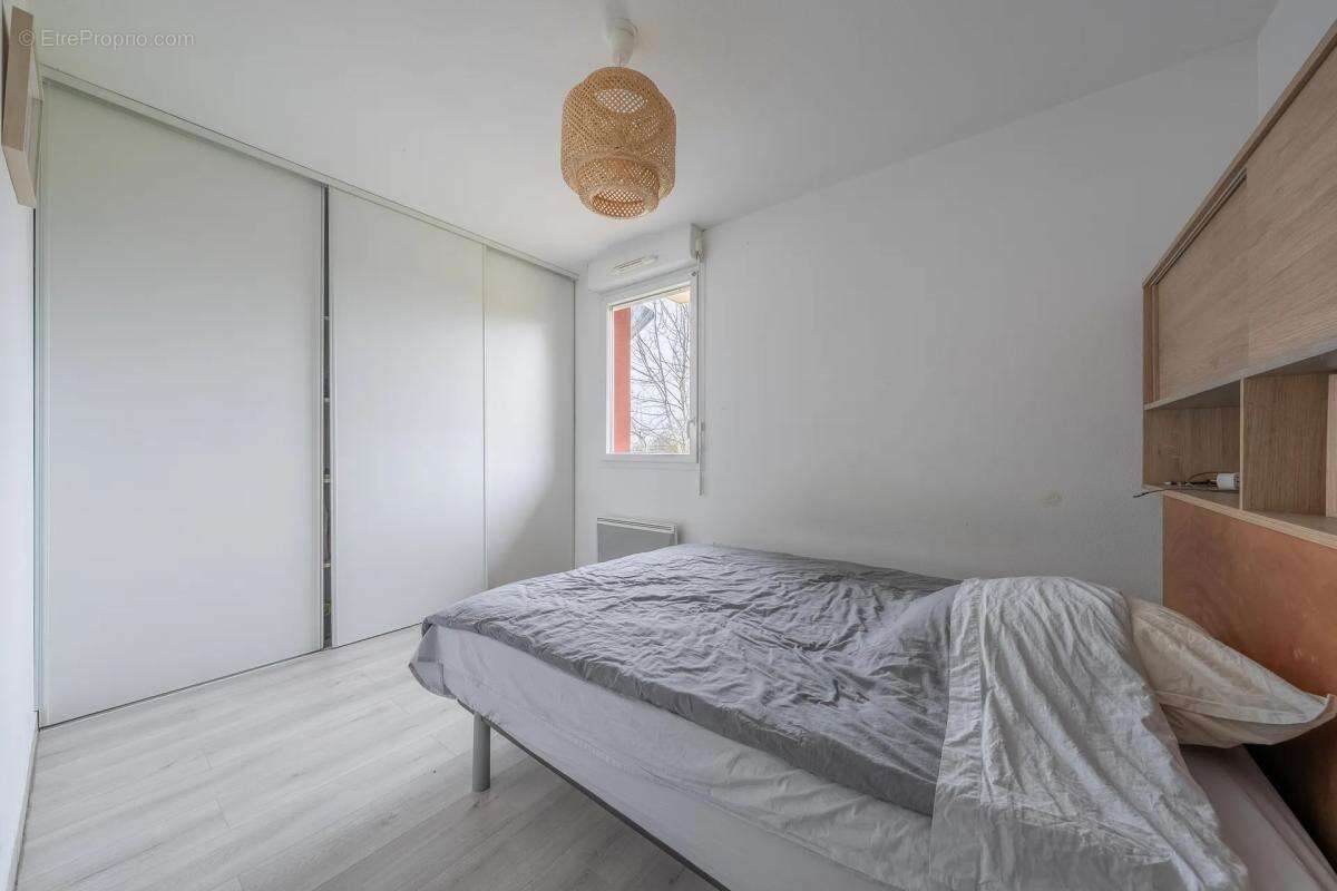Appartement à AMBES