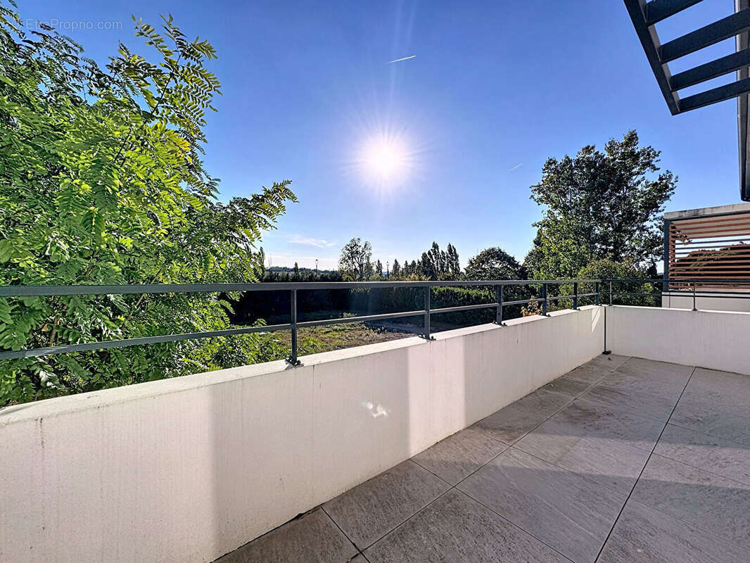 Appartement à QUINT-FONSEGRIVES