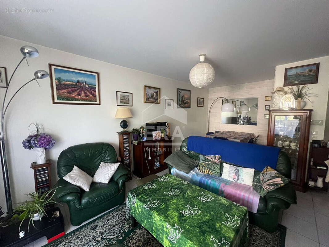 Appartement 69m² à villefontaine - photo 2