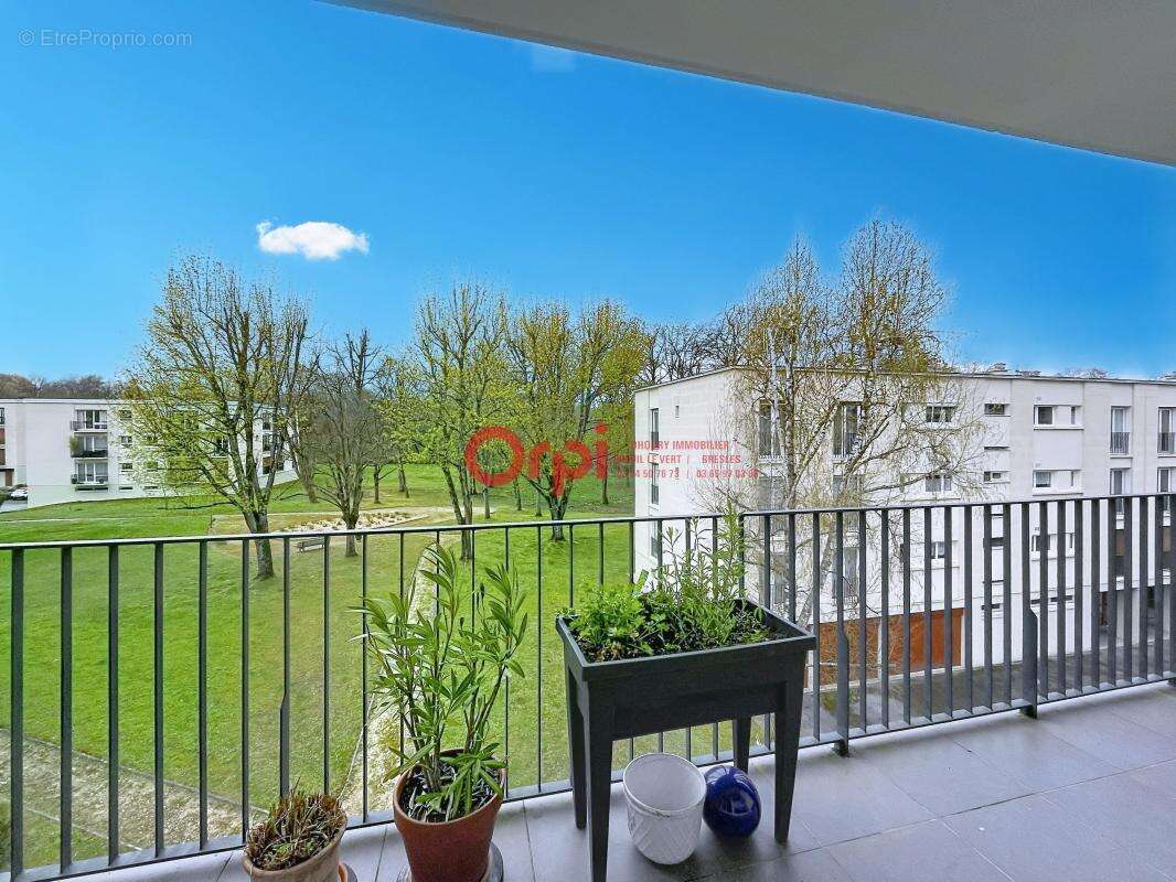 Appartement À Vendre - photo 3