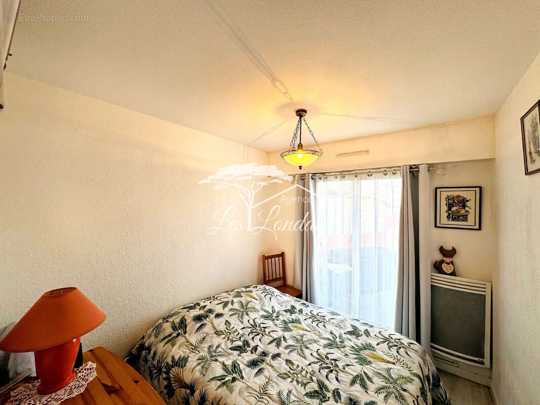 Appartement à LA LONDE-LES-MAURES