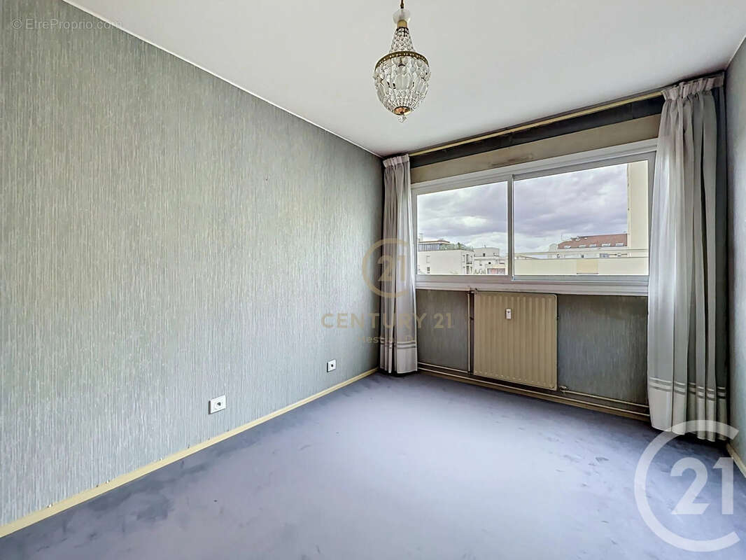 Appartement à LYON-8E