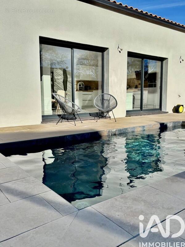 Photo 1 - Maison à CONILHAC-CORBIERES