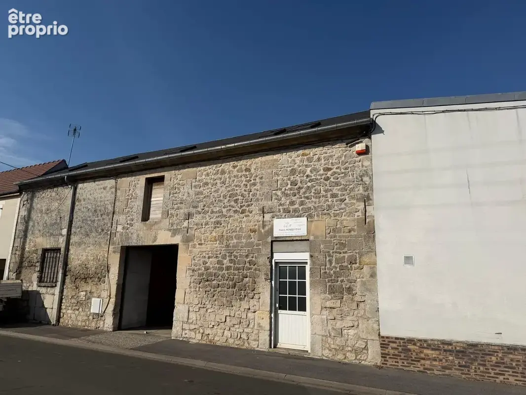 Photo Commerce à Verberie au prix de 290 000€