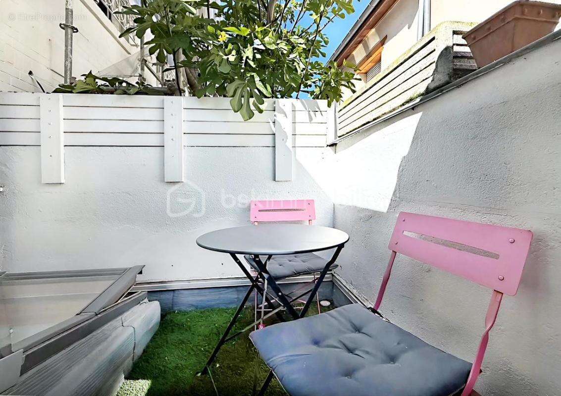 Maison à PARIS-19E