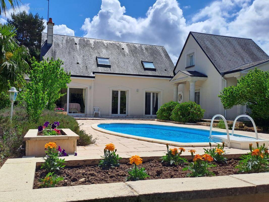 Maison à LE MAGNY