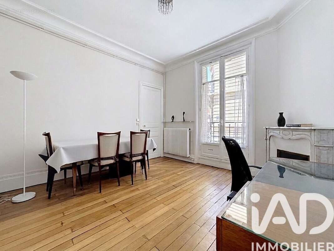 Photo 7 - Appartement à PARIS-15E
