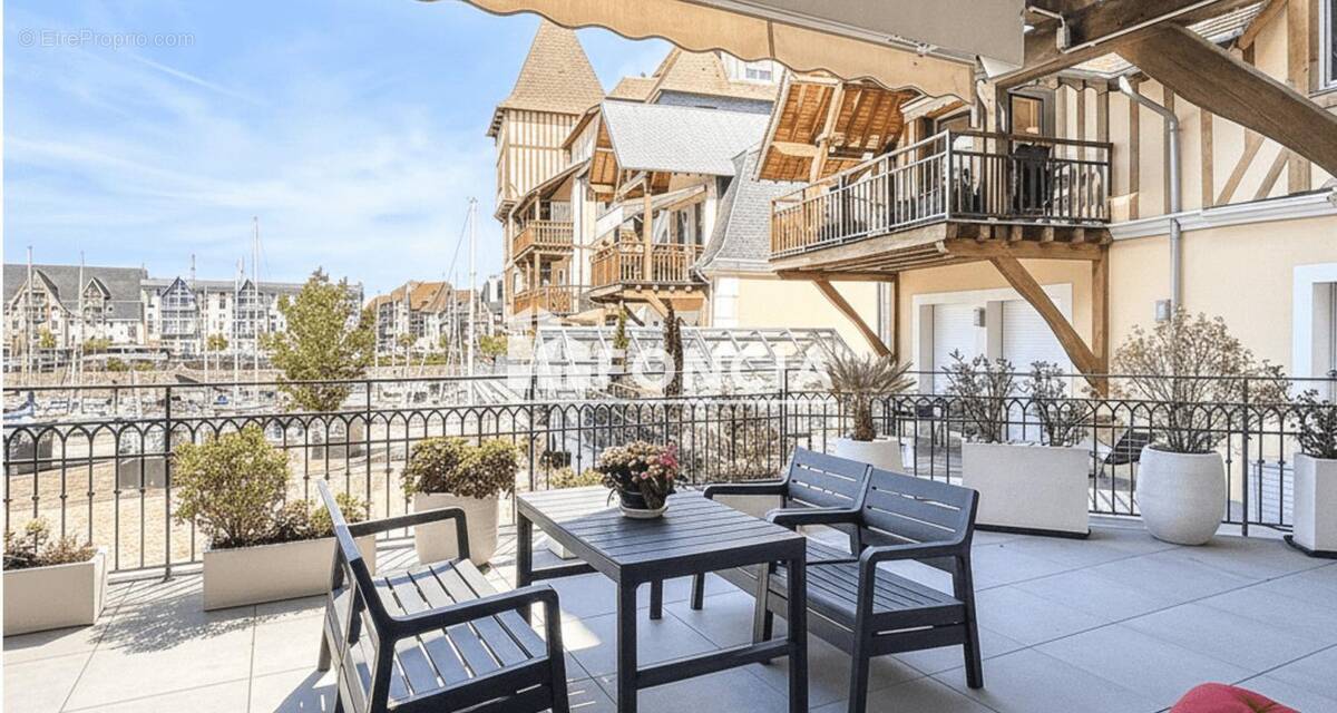 Appartement à DEAUVILLE