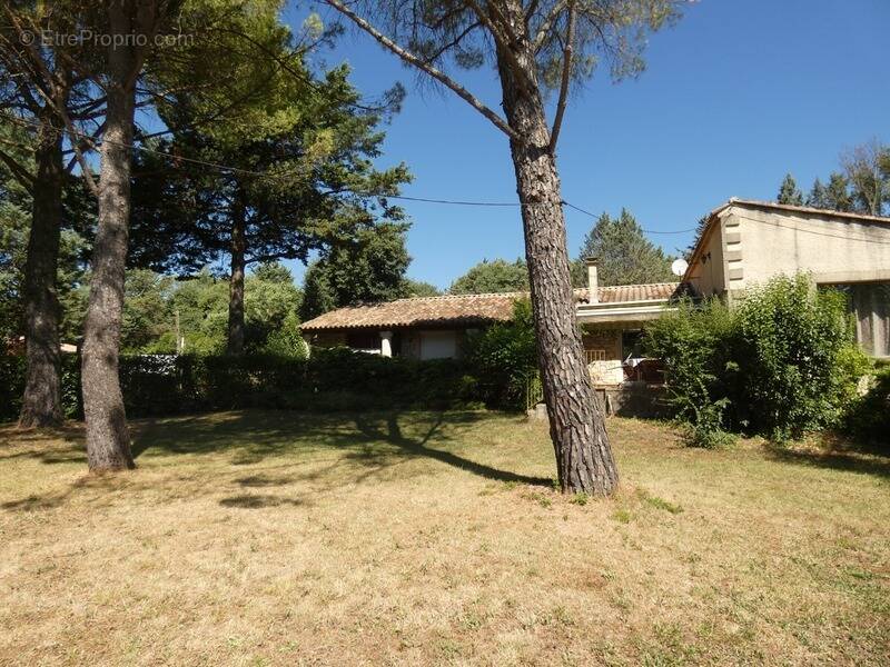 Maison à MOULES-ET-BAUCELS