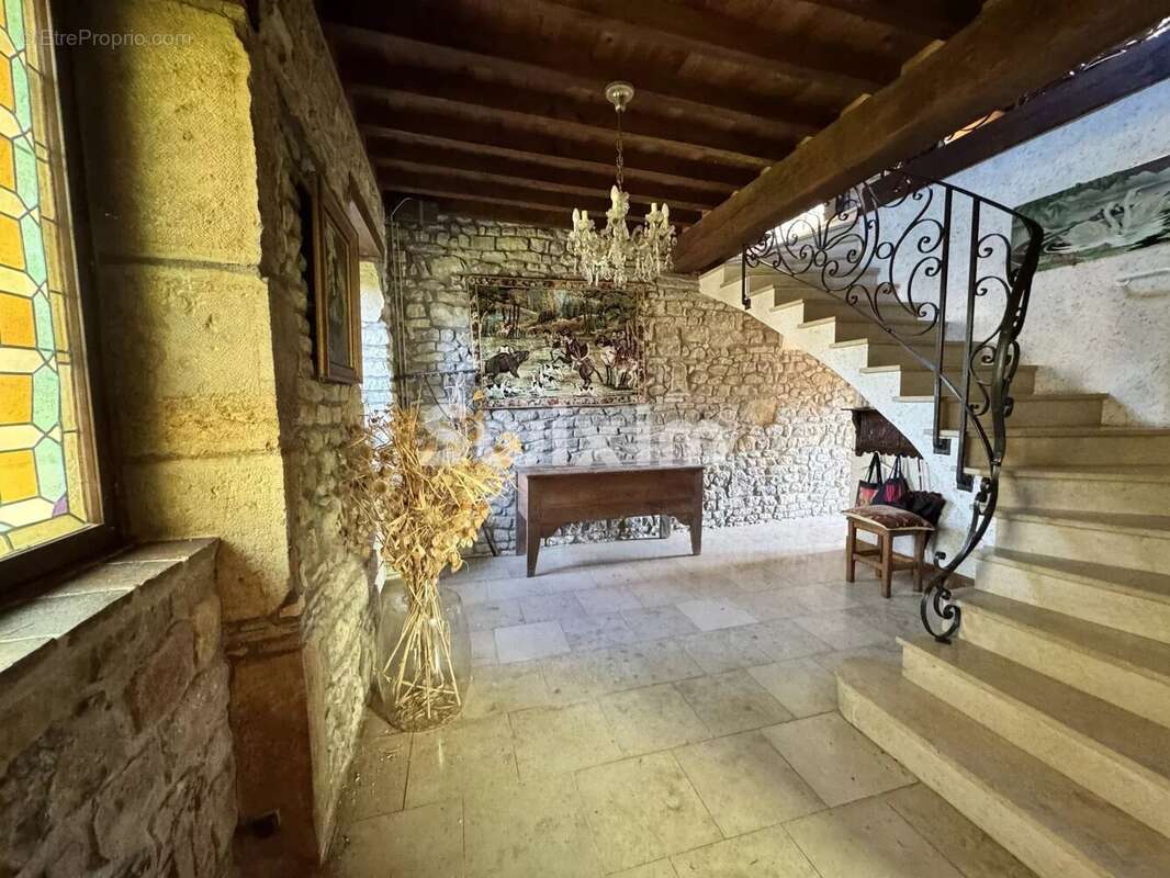 Maison à BAZOCHES
