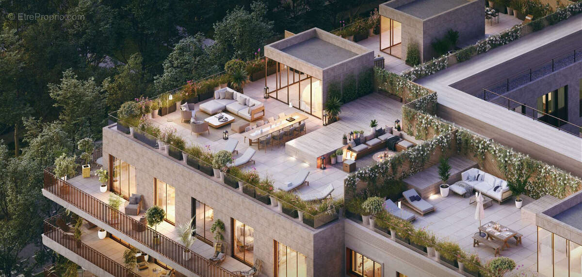 Appartement à NEUILLY-SUR-SEINE