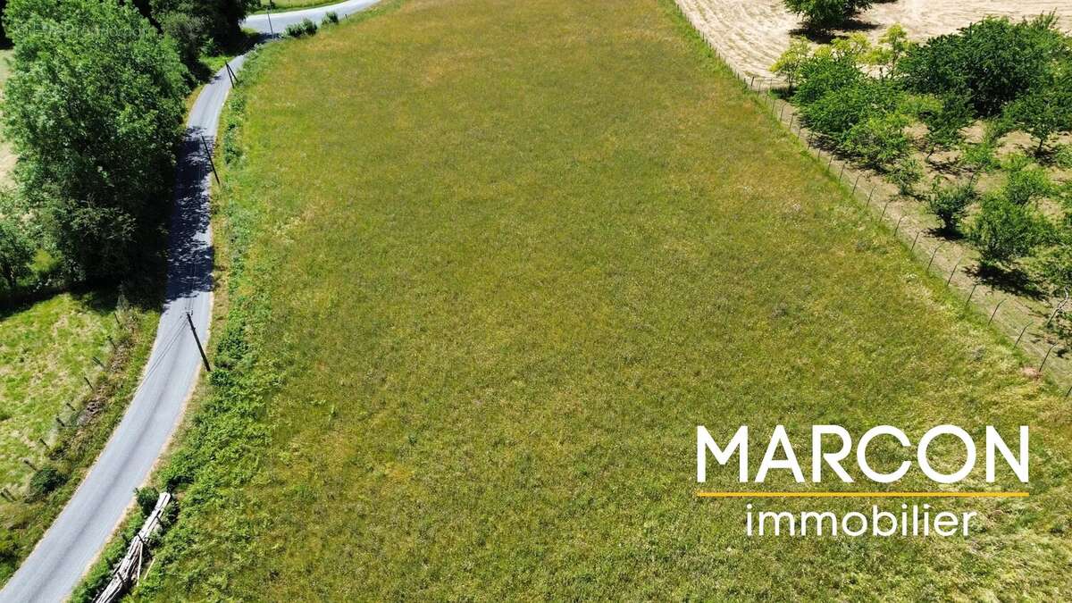 Maison rénovée avec grange attenante, vue panoramique sur 8649 m² de terrain - photo 42