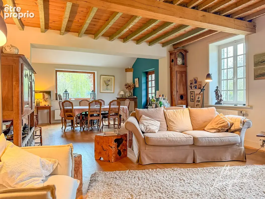 Fermette de caractère au cœur d’avelin   197 m2 habitables   jardin sud-ouest et parking - photo 3