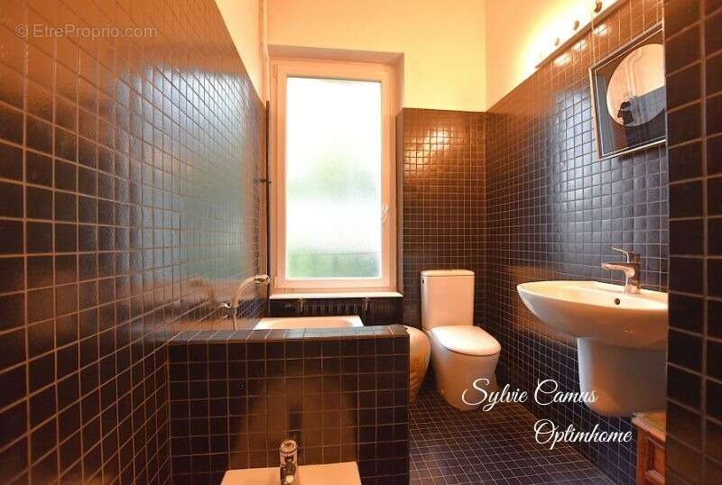 Maison de caractère – 233 m² – Fort potentiel – Sainte-Sigolène - photo 12