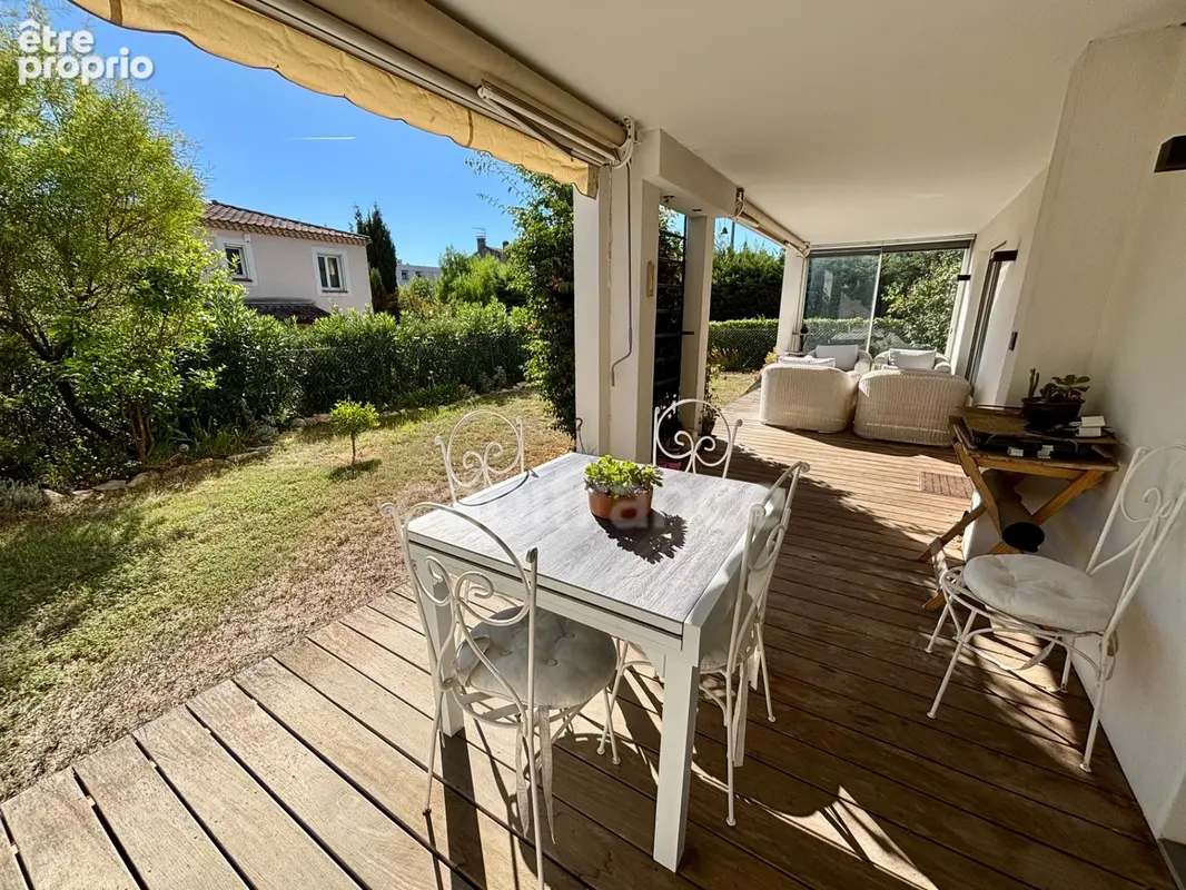 La ciotat – saint-jean  appartement t3 avec jardin privatif, terrasse, garage et parking - photo 3