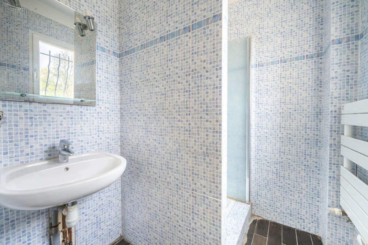 6 e7c7dc2e-0534-4048-b21e-407d77d4c14d - Maison à SAINT-LEGER-EN-YVELINES