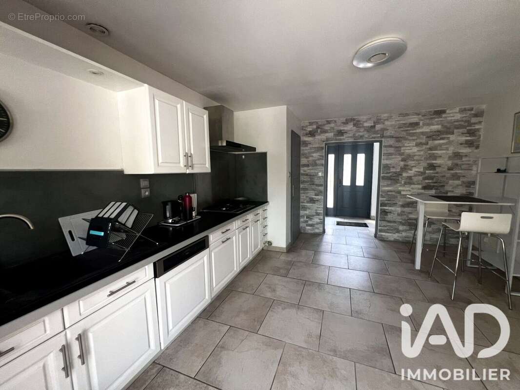 Maison 152 m² à Lalinde  - photo 3