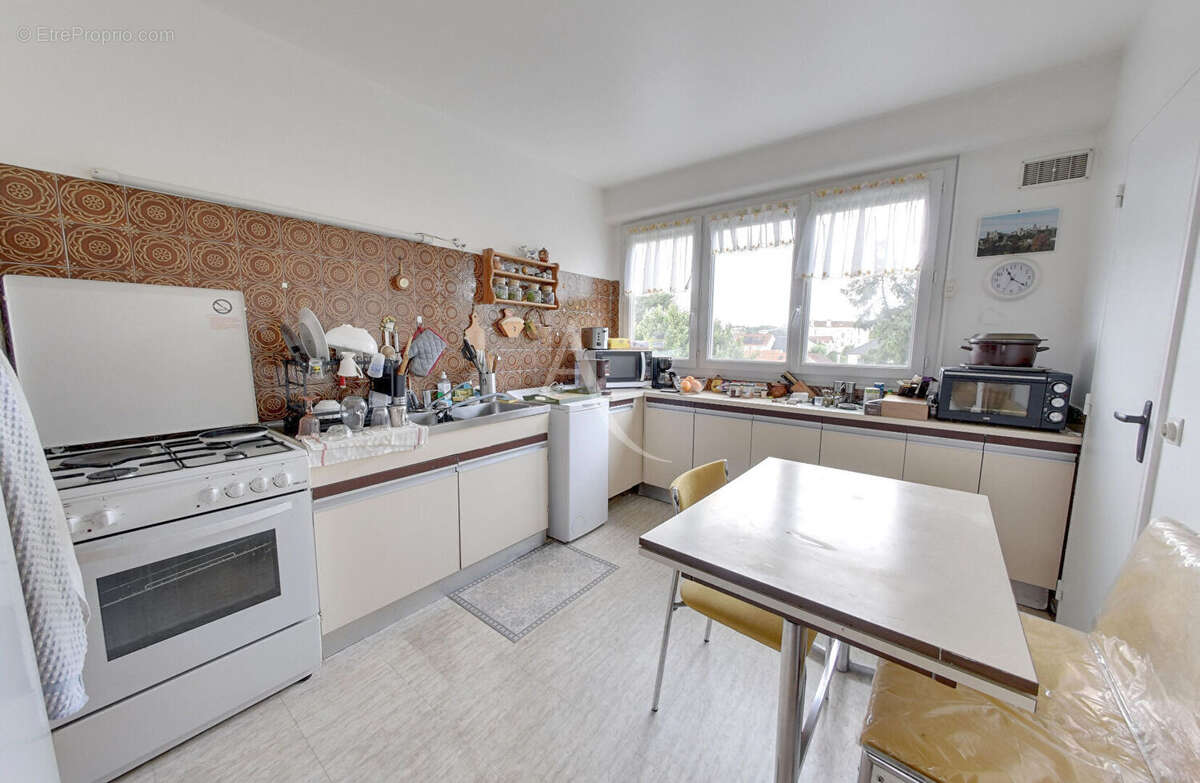 Appartement à LE PERREUX-SUR-MARNE