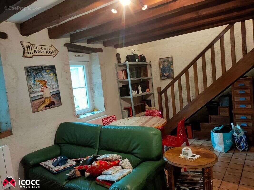Appartement 71 m² à Lucon  - photo 4