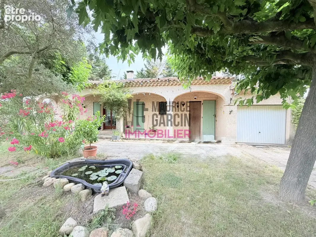 Maison à MAILLANE