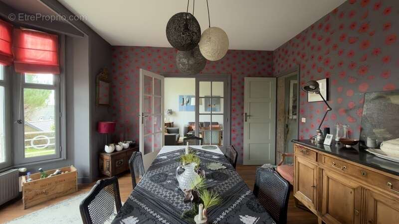 Maison à MONT-SAINT-AIGNAN