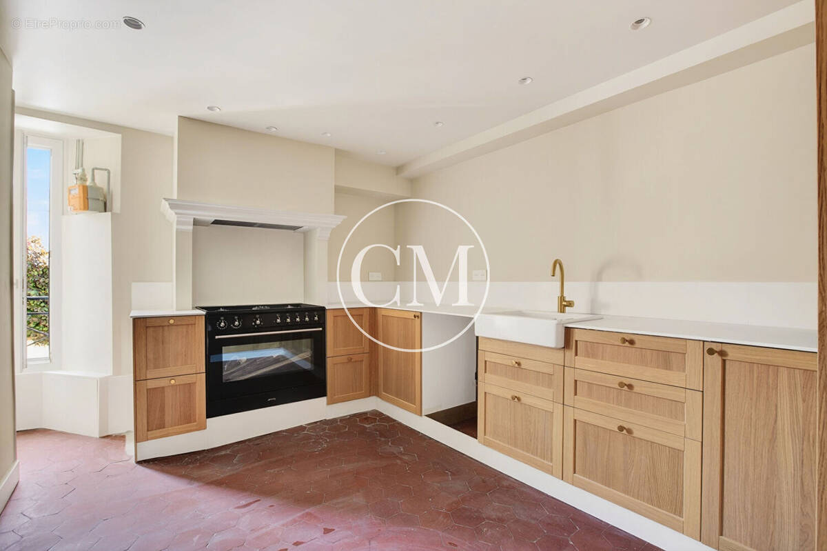 Appartement à VERSAILLES