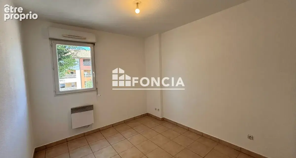 A vendre-CARPENTRAS Beau T4 avec terrasse et garage - photo 7