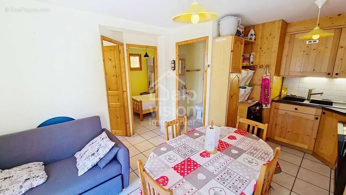 Appartement à CHATEL