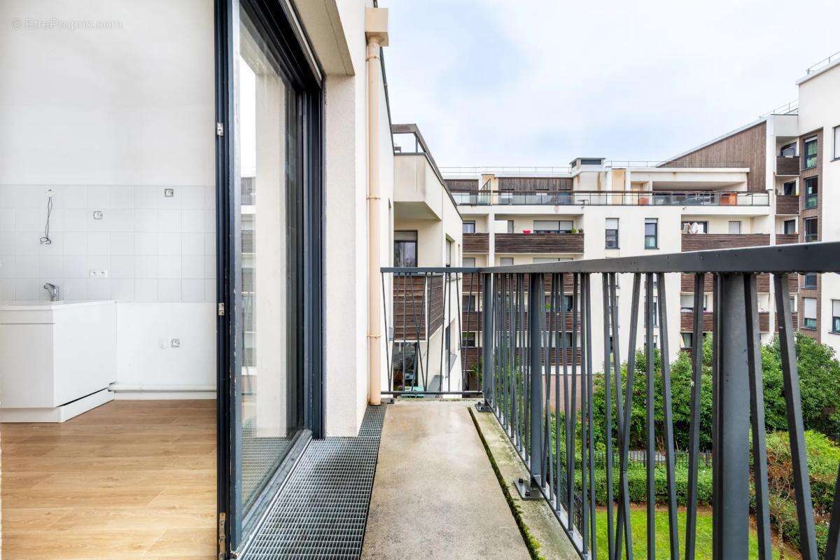 Appartement à AUBERVILLIERS