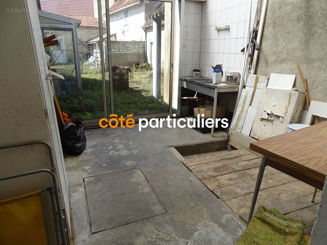 Maison à MAREUIL-SUR-ARNON