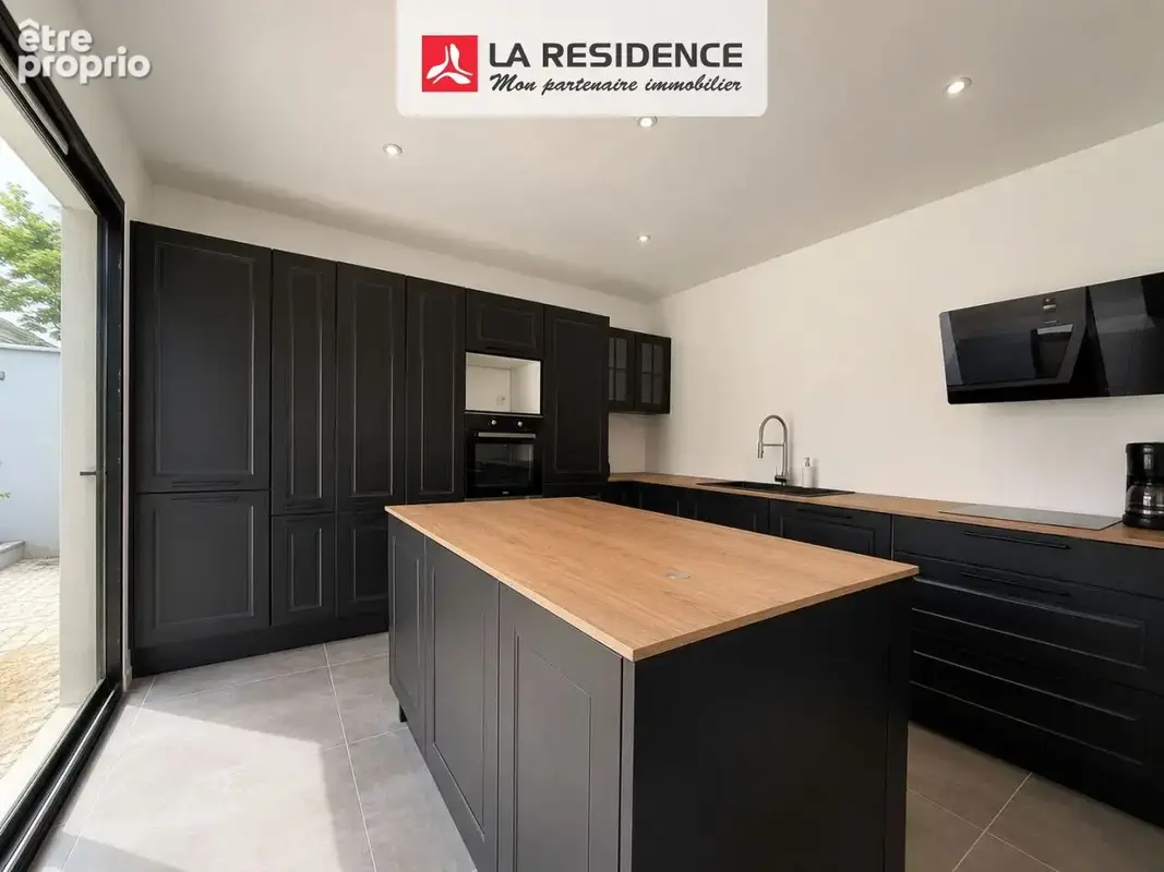 Maison 5 pièces 144 m² à vendre à Limetz-Villez (78270) - photo 2