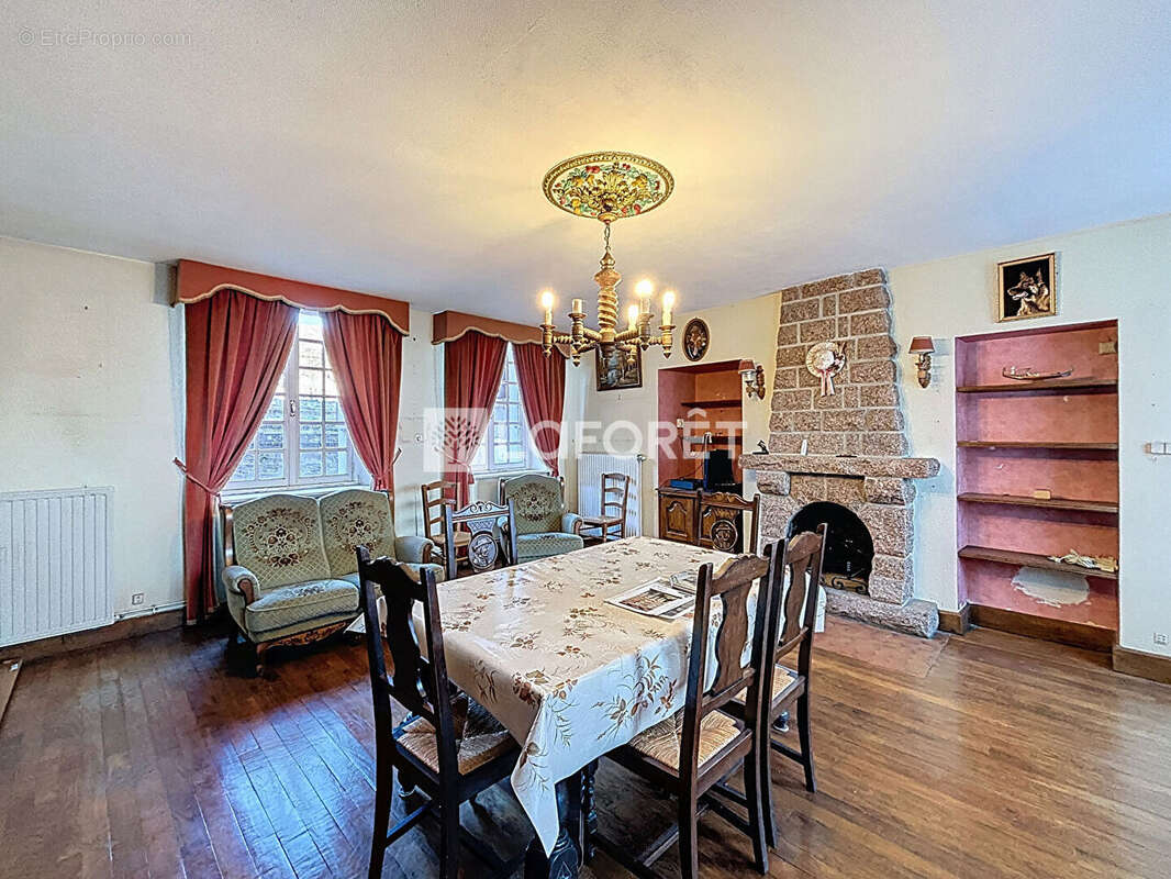 Maison Messei 9 pièces 213 m² - photo 3