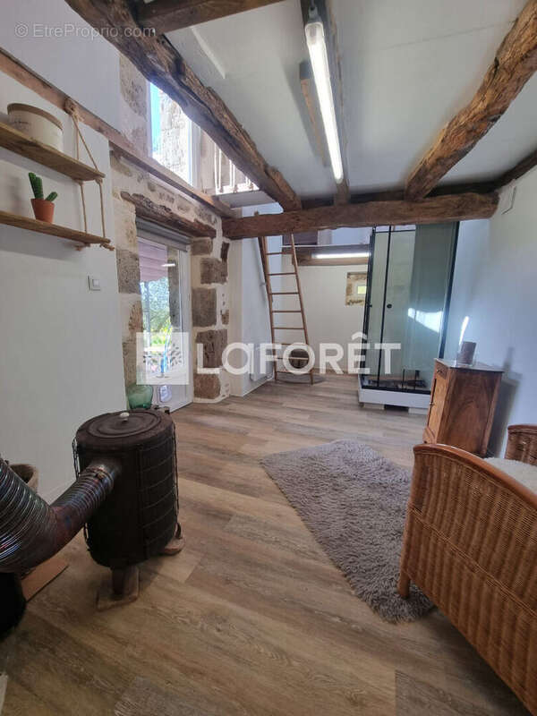 Maison à MONCRABEAU