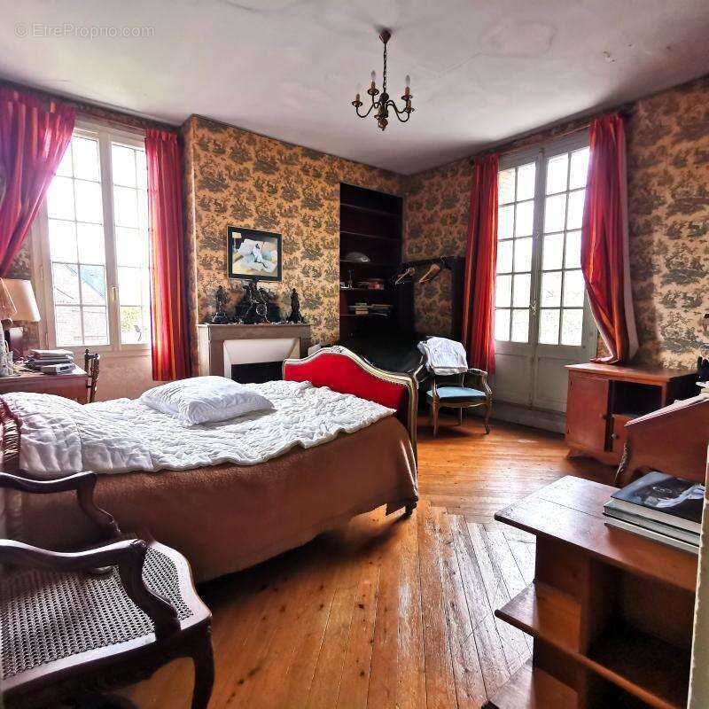 Maison à FORGES-LES-EAUX